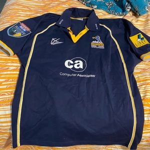 2005 Brumbies 10th Anniversary Rugby Union Jersey - Navy/Yellow - Size Men’s XL